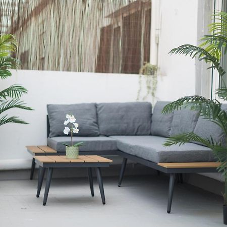 Atico Ispal Con Terraza En Centro Seville Luaran gambar